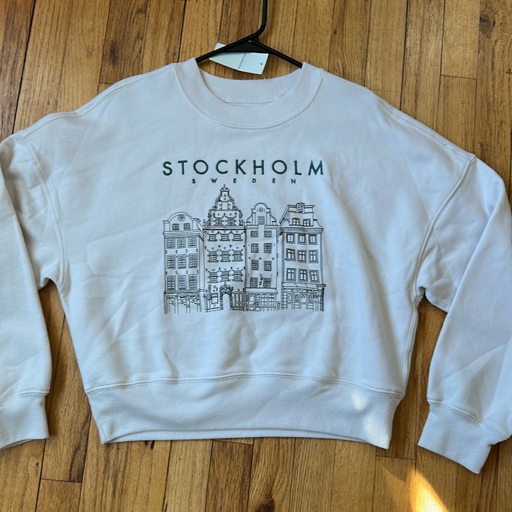 Abercrombie & Fitch White Crew Neck Sweater